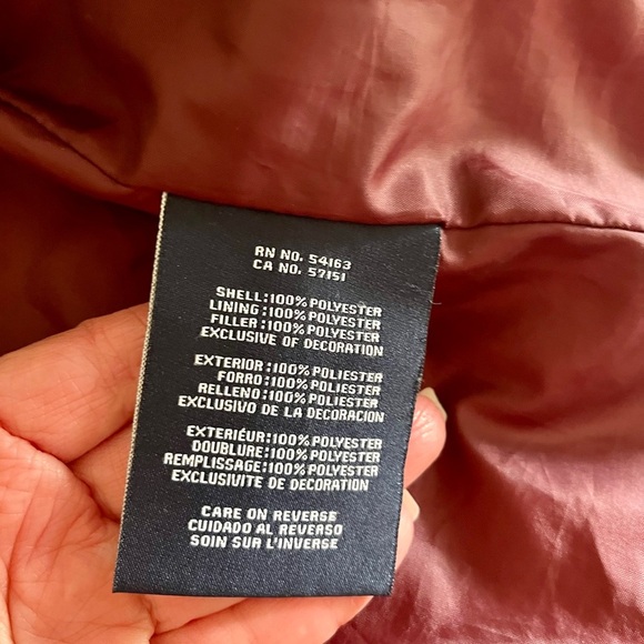 Tommy Hilfiger Navy Quilted Lightweight Jacket. - Size Medium - Picture 13 of 14